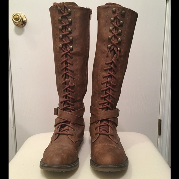 Mossimo Supply Co. Shoes - Mossimo knee-high combat boots